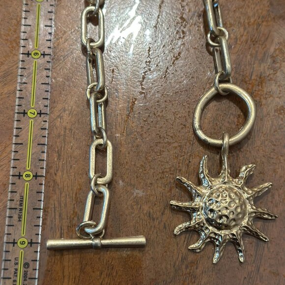 Gold-tone chunky link chain necklace with a sun pendant - Picture 7 of 9